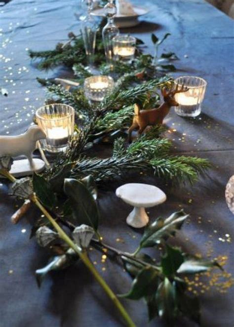 Centre De Table En Branche De Sapin 32" Wintry Pine Centerpiece With Battery Operated Warm White Led Lights, Green By Ashley