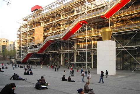 centre pompidou plaza paris france