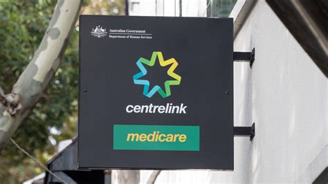 centrelink easter holiday payments