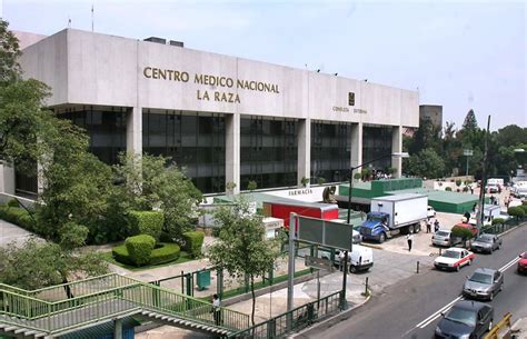 centro medico la raza