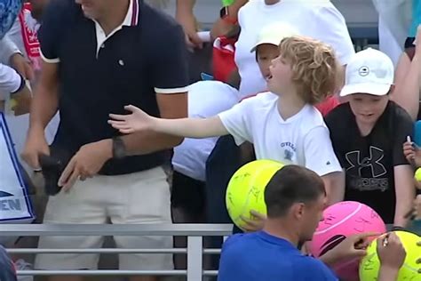 ceo steals hat us open