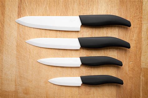 ceramic knife advantages