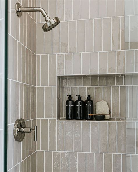 Ceramic Tile Bathroom Shower Designs