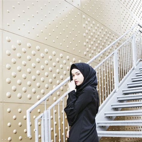 Cerita Dewasa Cerita Ngentot Dengan Ibu Berjilbab