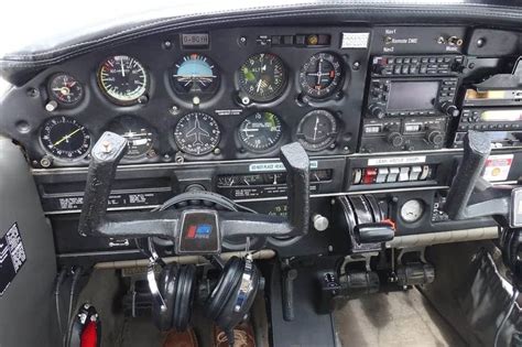 201314213 Cessna Alternate Static Source Valve (201314213)