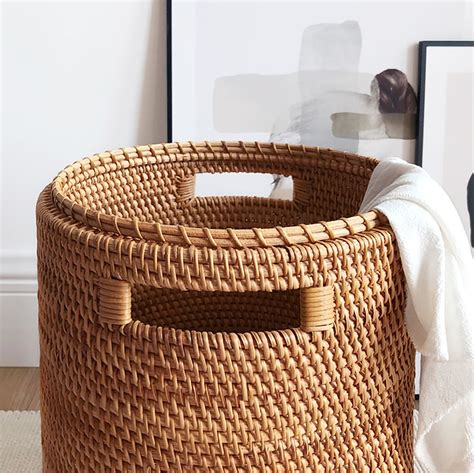 Cesta de Mimbre con Tapa ( cistell vimet )