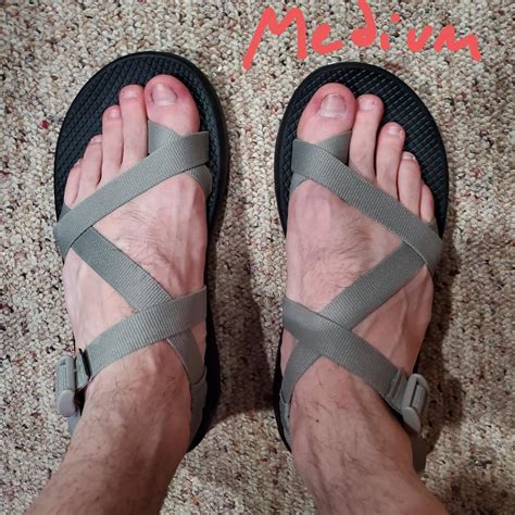 chacos and flat feet