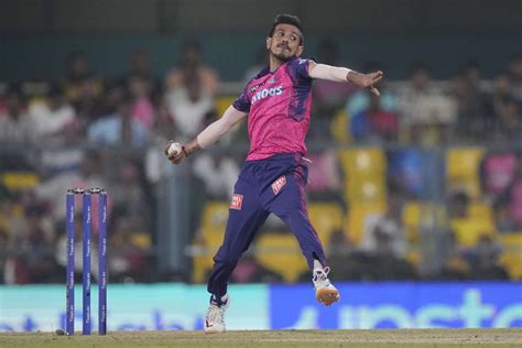 chahal wickets today ipl 2020