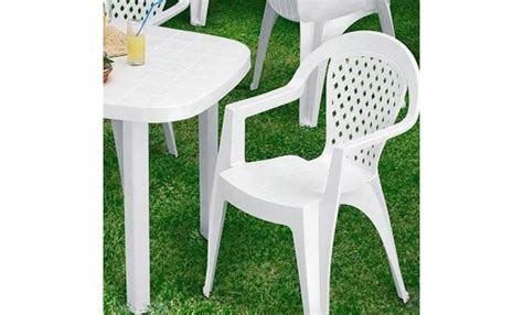 Chaise De Jardin Resine Blanche Karan Patio Chair Ophelia & Co. Color: White, Size: 36" H X 26" W