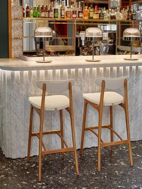 Chaises De Bar Design : Créer Le Look Parfait Pour Votre Bar