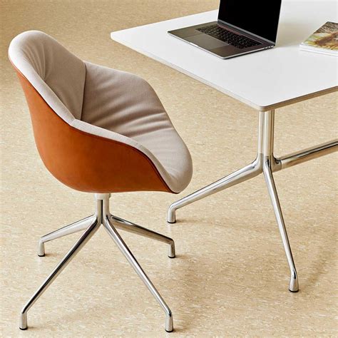 Chaises De Bureau Design: Le Dernier Cri De La Mode Française
