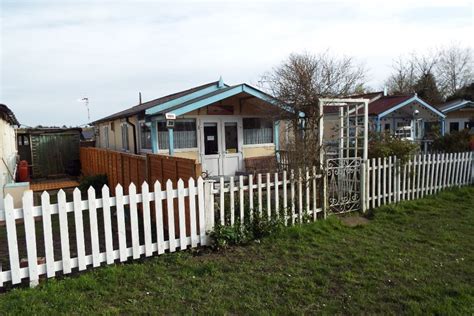 chalets for sale isle of sheppey kent