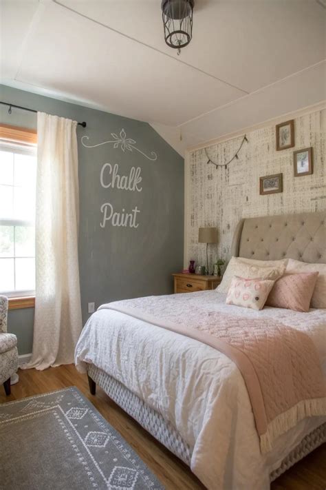 Chalk Wall In Bedroom