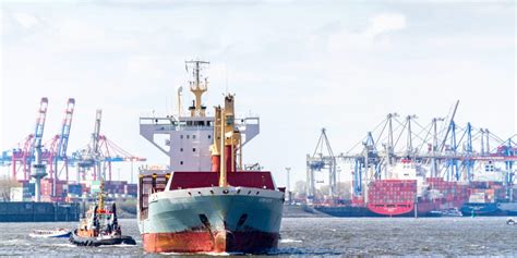challenges faced by shipping industry