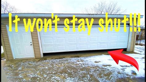 Chamberlain garage door wont open blinks/clicks every 5 seconds YouTube