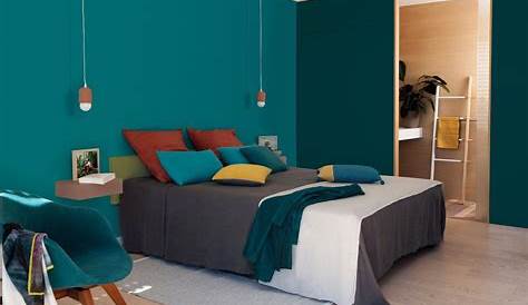 1001 Idees Pour Une Chambre Bleu Canard Petrole Et Paon Sublime Modern Bedroom Colors Master Bedrooms Decor Bedroom Interior