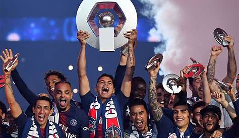 Ligue 1: sacré champion de France, le PSG rêve d’un triplé national