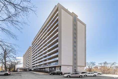 Champlain Towers Apartments Com