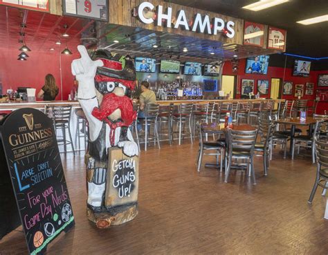 champs sports bar and restaurant