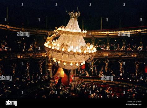 chandelier fall phantom of the opera