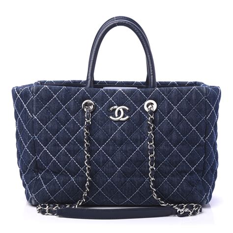 Chanel Denim Tote Review: The Ultimate Fashion Statement