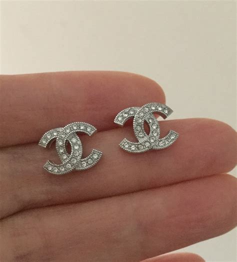 chanel cc silver stud earrings