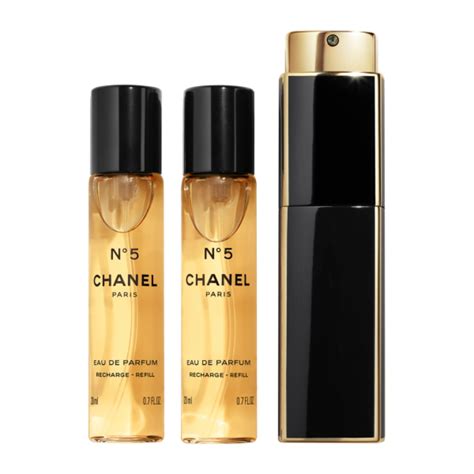 chanel twist and spray set