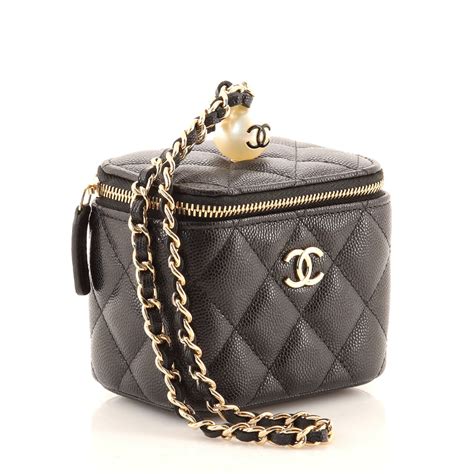 Chanel Vanity Case On Chain