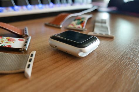 change apple watch band 42mm