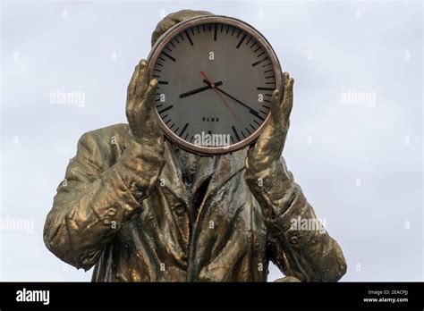 Change Clock Germany