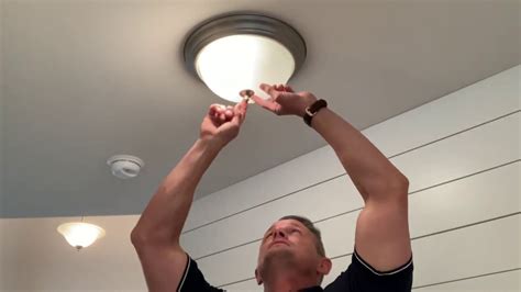 Changing Light Bulb In Ceiling Fan Fixture