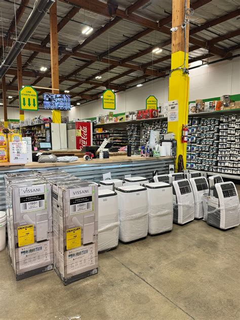 Images Charara Liquidation & Outlets Going Viral