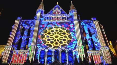 chartres cathedral light show