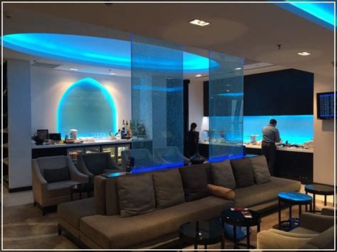 chase sapphire reserve lounge access guest