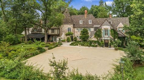 Chateau Zillow