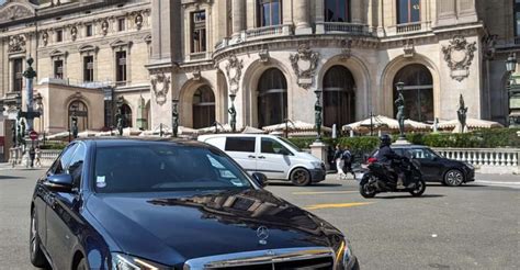 chauffeur driven car Paris