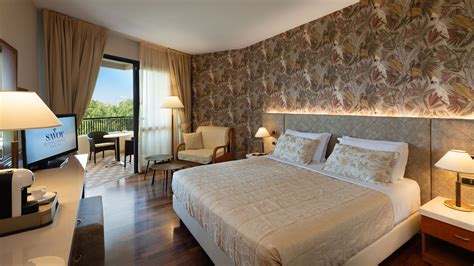 chavez a hotel camera