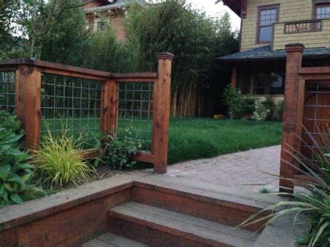 5+ Cheap DIY Fence Ideas for Your Beautiful Garden DECOREDO Privacy