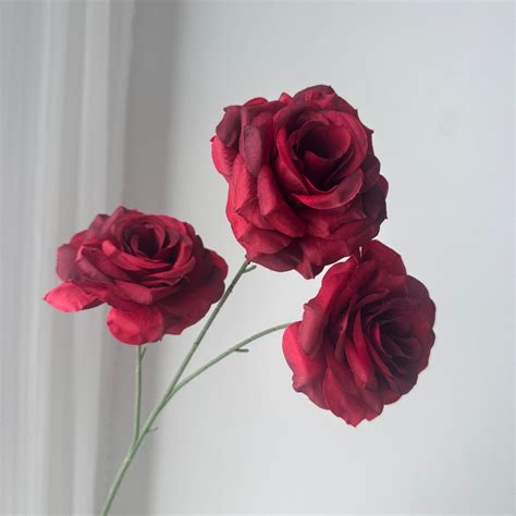Cheap Artificial Red Flowers