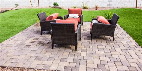 cheap backyard pavers
