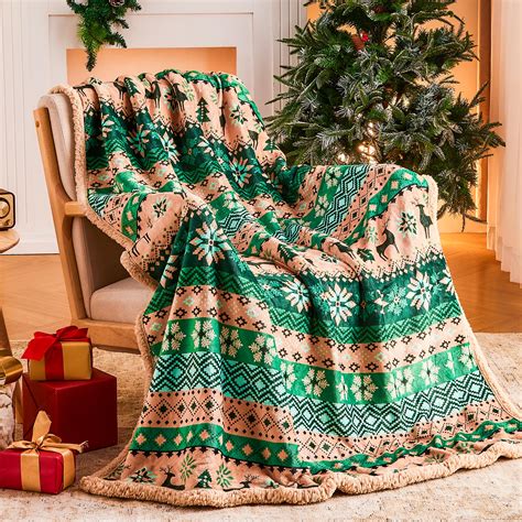 Cheap Christmas Parade Throws