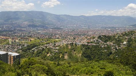 cheap flights to medellin from london