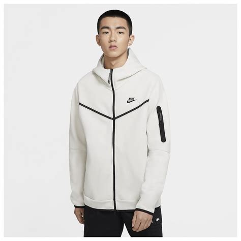 cheap nike clothes mens canada