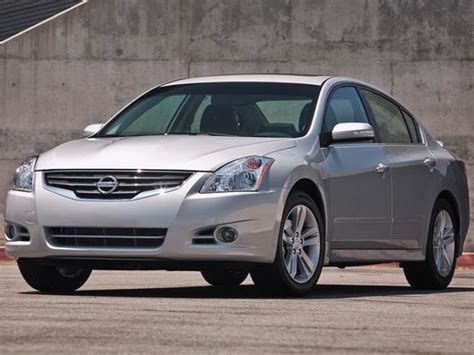 cheap nissan altima details