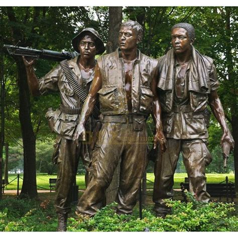 Cheap Soldier Statue