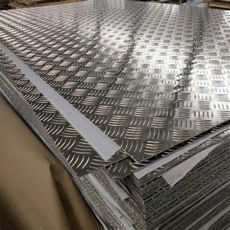 checkered stainless steel plate suppliers