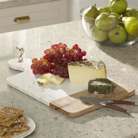 cheese board wood vs marble