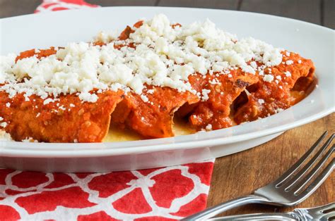 Cheese Enchiladas Rojas