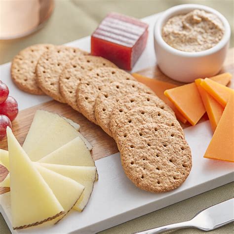 Cheese With Wheat Crackers