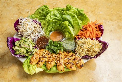 Cheesecake Factory Chicken Lettuce Wraps